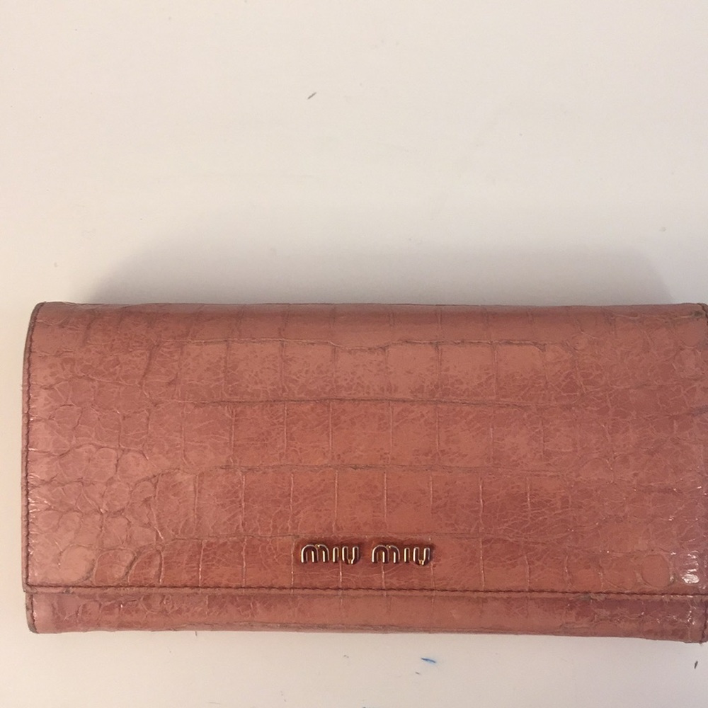Miu miu patent wallet